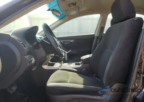 2013 Nissan Altima 2.5 from USA, damaged, VIN 1N4AL3AP2DC167852